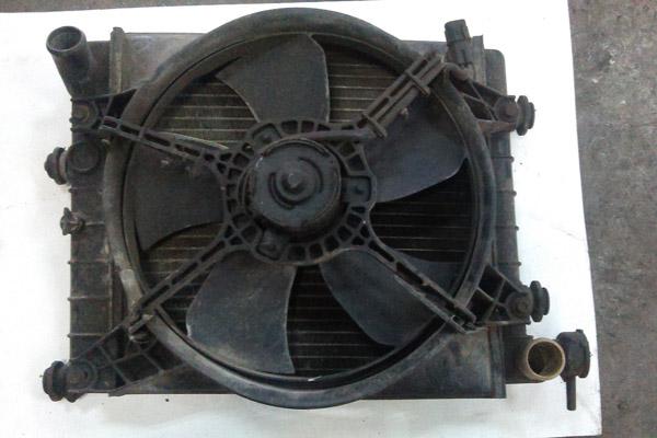 Радиатор охлаждения мотора для Hyundai Accent 2007г